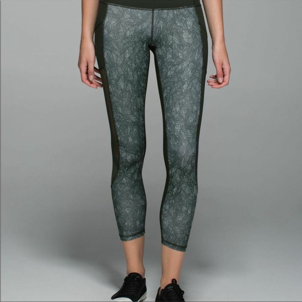 LULULEMON High Times Pants Mesh Size 6